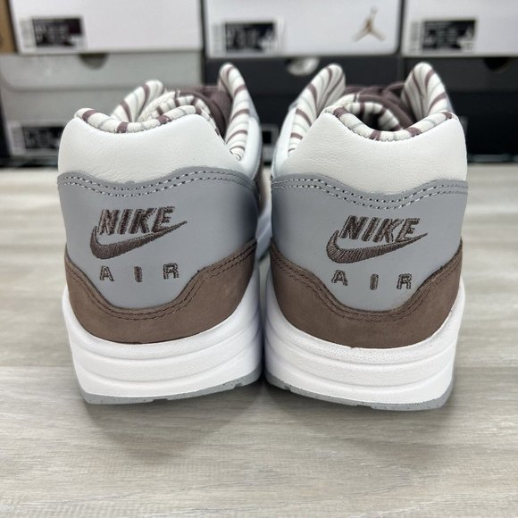 Size 10 - Nike Air Max 1 Shima Shima Summit White / Plum Eclipse FB8916 100 - Picture 4 of 12